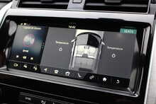 Land Rover Discovery SD V6 HSE