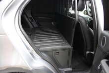 Land Rover Discovery SD V6 HSE