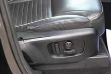 Land Rover Discovery TD V6 HSE