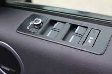 Land Rover Discovery TD V6 HSE