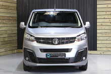 Vauxhall Vivaro Turbo D 2900 Sportive