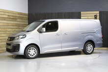 Vauxhall Vivaro Turbo D 2900 Sportive