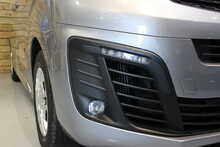 Vauxhall Vivaro Turbo D 2900 Sportive