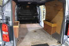 Vauxhall Vivaro Turbo D 2900 Sportive