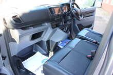 Vauxhall Vivaro Turbo D 2900 Sportive