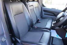 Vauxhall Vivaro Turbo D 2900 Sportive