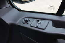 Vauxhall Vivaro CDTi 2900 BiTurbo ecoTEC Limited Edition Nav