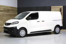 Vauxhall Vivaro Turbo D 3100 Edition