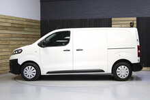 Vauxhall Vivaro Turbo D 3100 Edition