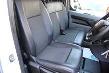 Vauxhall Vivaro Turbo D 3100 Edition