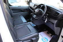 Vauxhall Vivaro Turbo D 3100 Edition