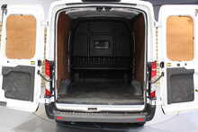 Ford Transit 350 EcoBlue Leader