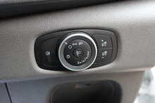 Ford Transit 350 EcoBlue Leader