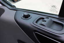 Ford Transit Custom 320 EcoBlue Limited