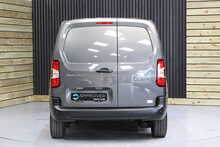 Peugeot Partner BlueHDi 1000 Professional Premium