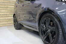 Land Rover Discovery D300 MHEV Dynamic HSE