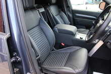 Land Rover Discovery D300 MHEV Dynamic HSE