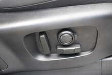 Land Rover Discovery D300 MHEV Dynamic HSE