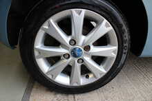 Ford Fiesta Zetec 1.25 Hatchback 5dr Petrol Manual (133 g/km, 81 bhp)