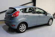 Ford Fiesta Zetec 1.25 Hatchback 5dr Petrol Manual (133 g/km, 81 bhp)