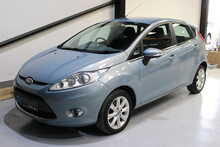 Ford Fiesta Zetec 1.25 Hatchback 5dr Petrol Manual (133 g/km, 81 bhp)