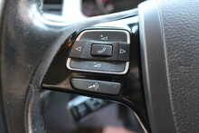 Volkswagen Touareg 3.0 TDI V6 BlueMotion Tech SE Tiptronic 4WD Euro 5 (s/s) 5dr