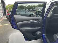 Nissan Qashqai 1.3 DIG-T N-Connecta SUV 5dr Petrol Manual Euro 6 (s/s) (140 ps) - U1040