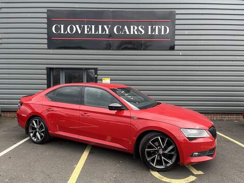 Skoda Superb 2.0 TFSI Hatchback 3dr Petrol S Tronic quattro Euro 6 (s/s) (310 ps)