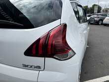 Peugeot 3008 1.2 PureTech Active SUV 5dr Petrol Manual Euro 6 (s/s) (130 ps) - U1077