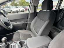 Peugeot 3008 1.2 PureTech Active SUV 5dr Petrol Manual Euro 6 (s/s) (130 ps) - U1077