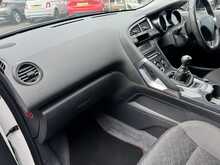 Peugeot 3008 1.2 PureTech Active SUV 5dr Petrol Manual Euro 6 (s/s) (130 ps) - U1077