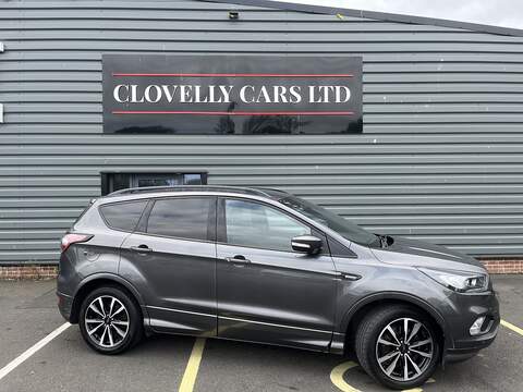 Ford Kuga 1.0 T-GDi Play SUV 5dr Petrol Manual Euro 6 (s/s) (120 ps)