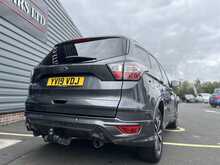 Ford Kuga 2.0 TDCi EcoBlue ST-Line SUV 5dr Diesel Manual Euro 6 (s/s) (150 ps) - U1110