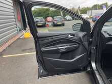 Ford Kuga 2.0 TDCi EcoBlue ST-Line SUV 5dr Diesel Manual Euro 6 (s/s) (150 ps) - U1110