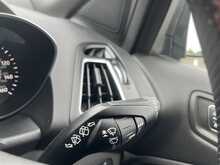 Ford Kuga 2.0 TDCi EcoBlue ST-Line SUV 5dr Diesel Manual Euro 6 (s/s) (150 ps) - U1110