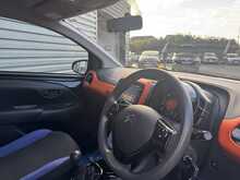 Citroen C1 1.0 VTi Urban Ride Hatchback 5dr Petrol Manual Euro 6 (72 ps) - U1140