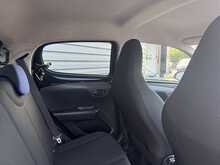 Citroen C1 1.0 VTi Urban Ride Hatchback 5dr Petrol Manual Euro 6 (72 ps) - U1140