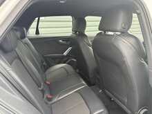 Audi Q2 2.0 TFSI S line SUV 5dr Petrol S Tronic quattro Euro 6 (s/s) (190 ps) - U1162