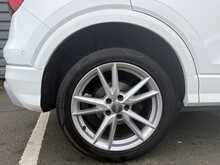Audi Q2 2.0 TFSI S line SUV 5dr Petrol S Tronic quattro Euro 6 (s/s) (190 ps) - U1162