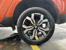 Dacia Duster 1.3 TCe Prestige SUV 5dr Petrol Manual Euro 6 (s/s) (130 ps) - U1179