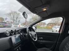 Dacia Duster 1.3 TCe Prestige SUV 5dr Petrol Manual Euro 6 (s/s) (130 ps) - U1179