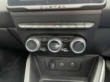 Dacia Duster 1.3 TCe Prestige SUV 5dr Petrol Manual Euro 6 (s/s) (130 ps) - U1179