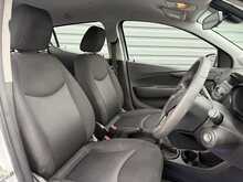 Vauxhall Viva 1.0i SE Hatchback 5dr Petrol Manual Euro 6 (a/c) (75 ps) - U1181