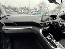 Peugeot 5008 1.5 BlueHDi Allure SUV 5dr Diesel EAT Euro 6 (s/s) (130 ps) - U1194