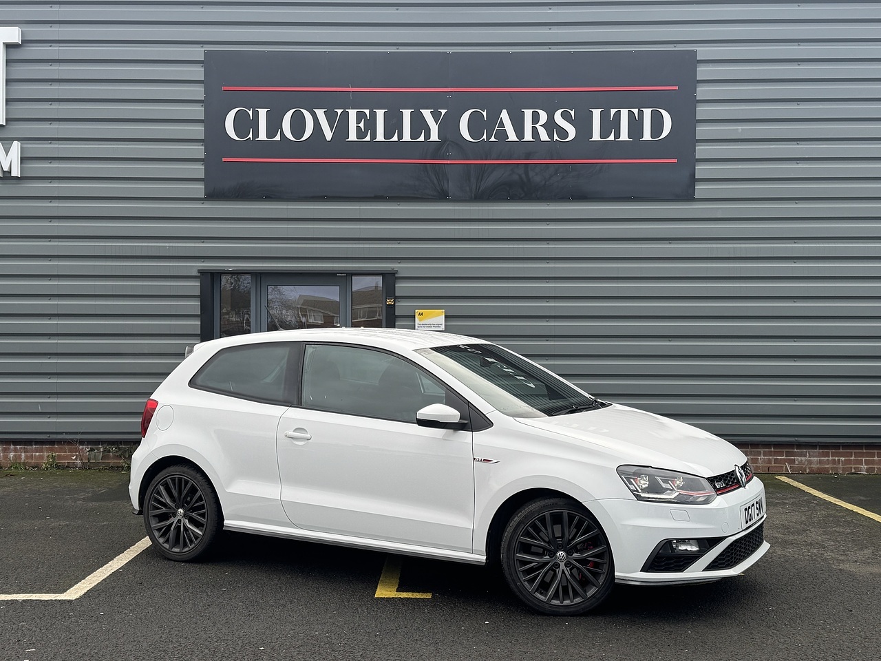 Volkswagen Polo 1.8 TSI BlueMotion Tech GTI Hatchback 3dr Petrol DSG Euro 6 (s/s) (192 ps) - U1195