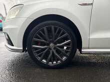 Volkswagen Polo 1.8 TSI BlueMotion Tech GTI Hatchback 3dr Petrol DSG Euro 6 (s/s) (192 ps) - U1195