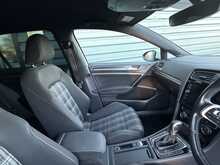 Volkswagen Golf 2.0 TDI GTD BlueLine Hatchback 5dr Diesel DSG Euro 6 (s/s) (184 ps) - U1204