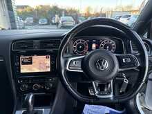 Volkswagen Golf 2.0 TDI GTD BlueLine Hatchback 5dr Diesel DSG Euro 6 (s/s) (184 ps) - U1204