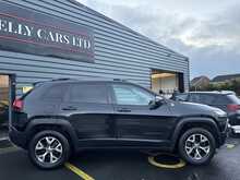 Jeep Cherokee 3.2 V6 Trailhawk SUV 5dr Petrol Auto 4WD Euro 6 (270 bhp) - U1209