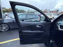 Jeep Cherokee 3.2 V6 Trailhawk SUV 5dr Petrol Auto 4WD Euro 6 (270 bhp) - U1209